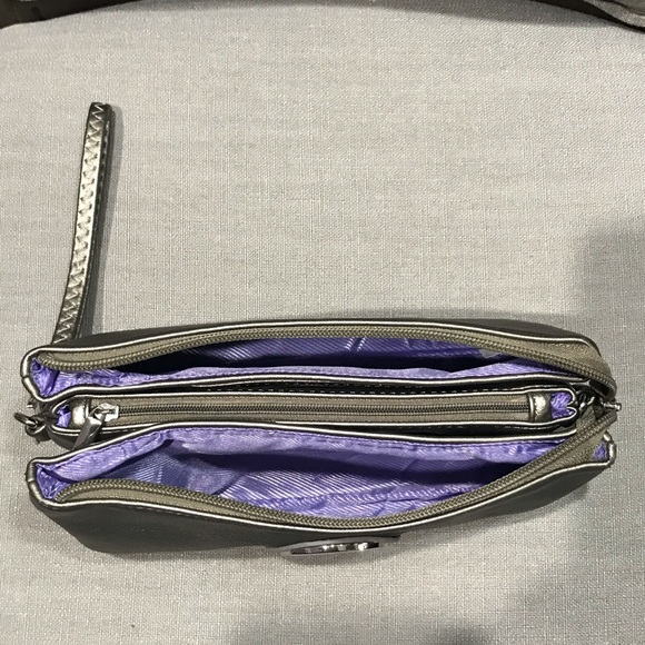 Guang tong wallet/clutch/wristlet - Picture 6 of 16